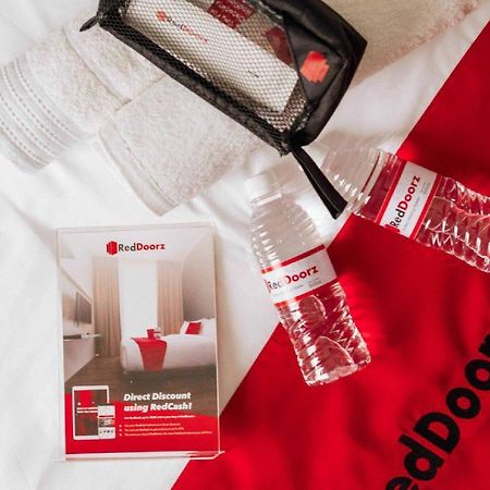 Reddoorz Syariah @ Bondowoso City Center Extérieur photo