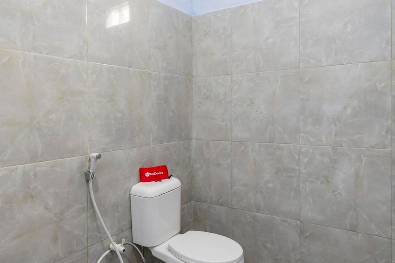 Reddoorz Syariah @ Bondowoso City Center Extérieur photo